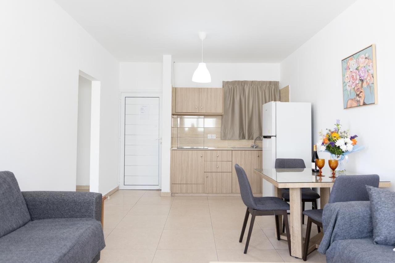 Christothea Apartments Agia Napa Buitenkant foto