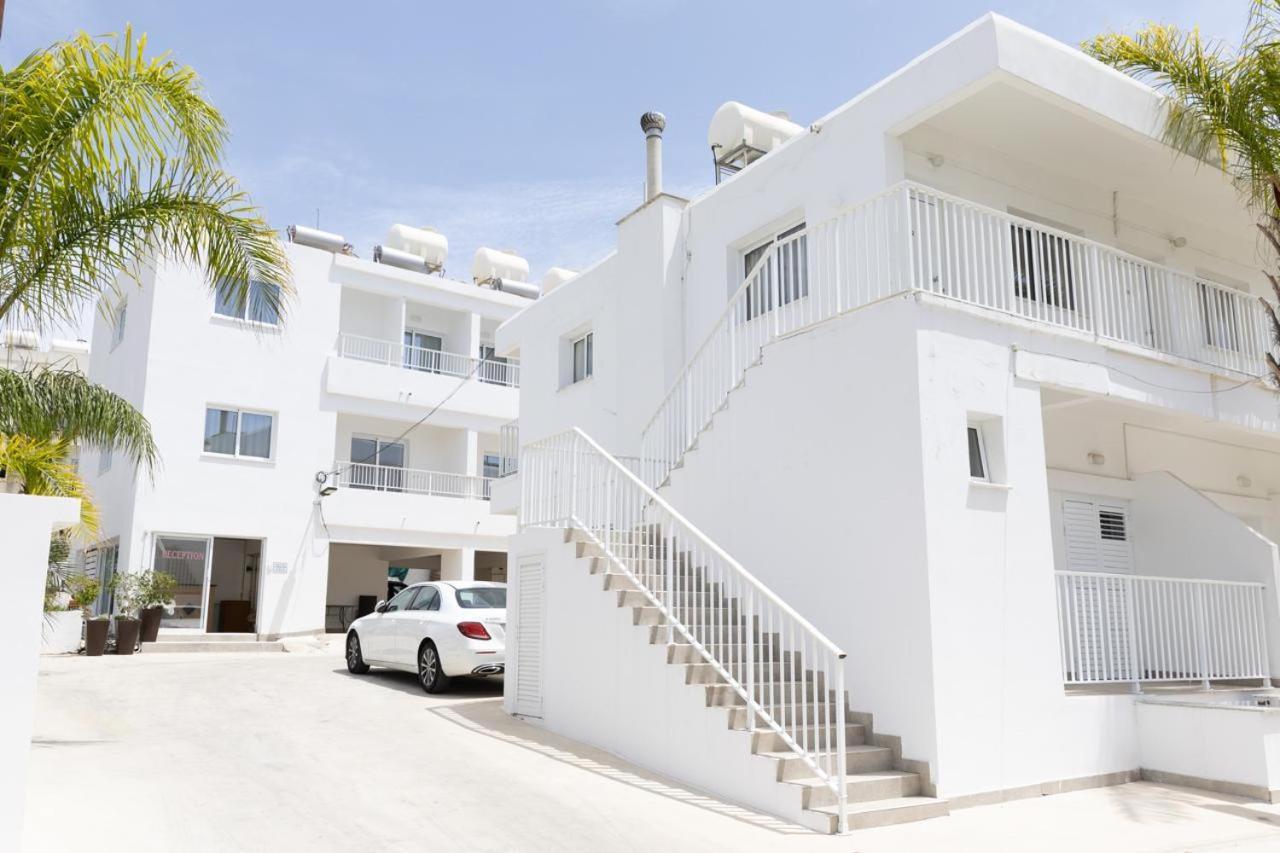 Christothea Apartments Agia Napa Buitenkant foto